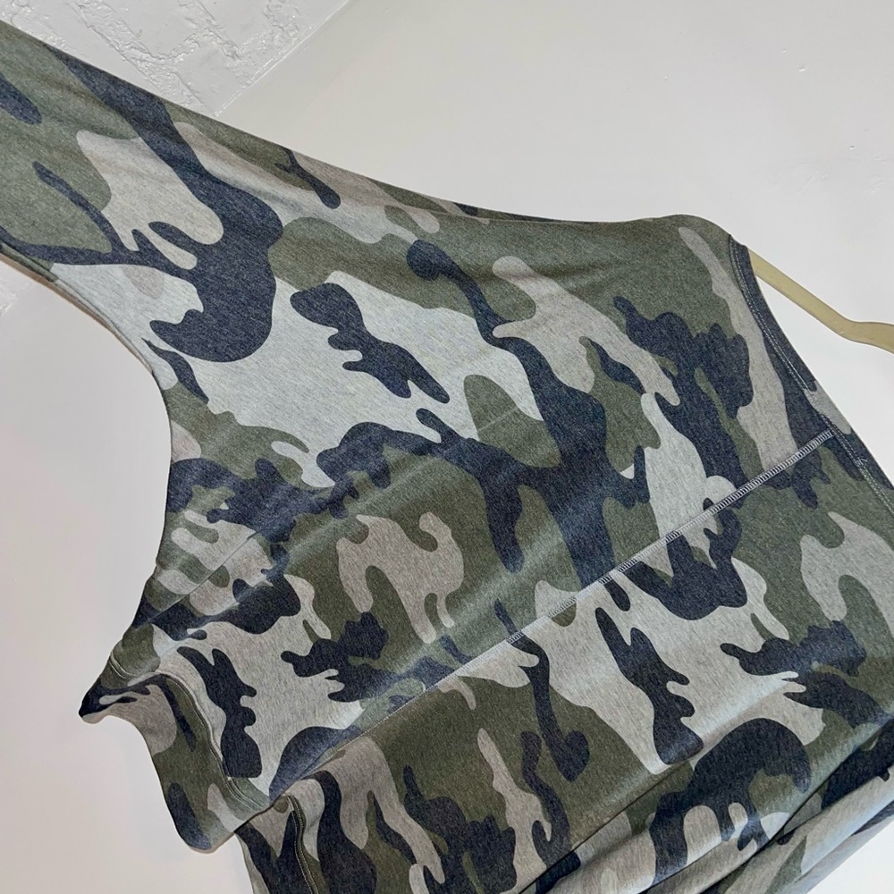 Army Print Top - Picture 5 of 5